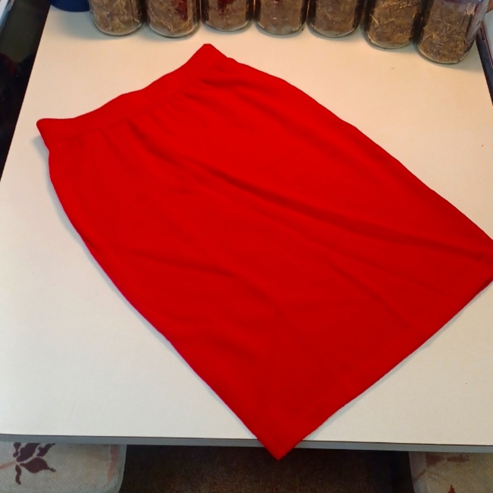 St. John knit skirt